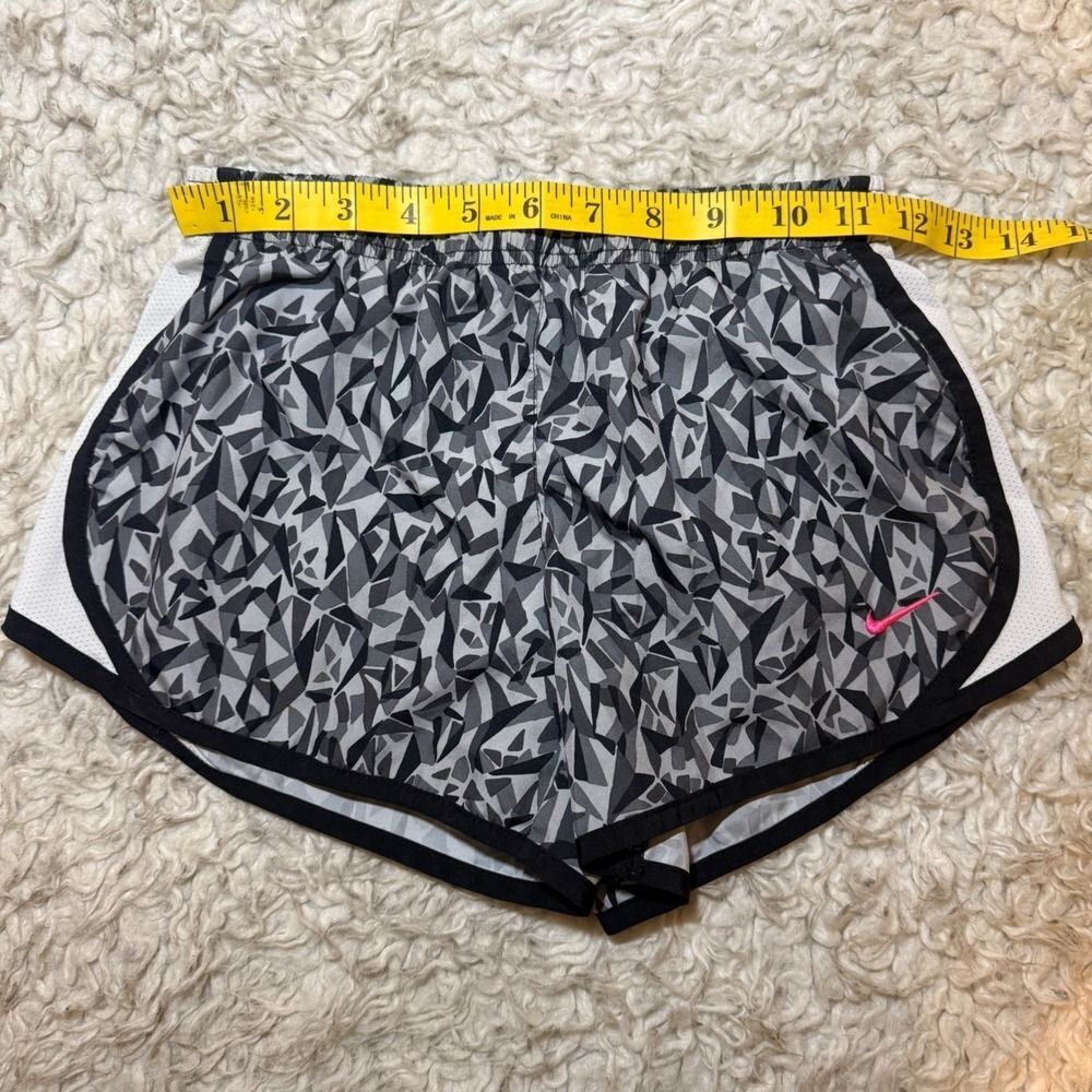 Nike Women's Dri-Fit Tempo Running Shorts Size XS Small Geometric Print - Picture 4 of 9